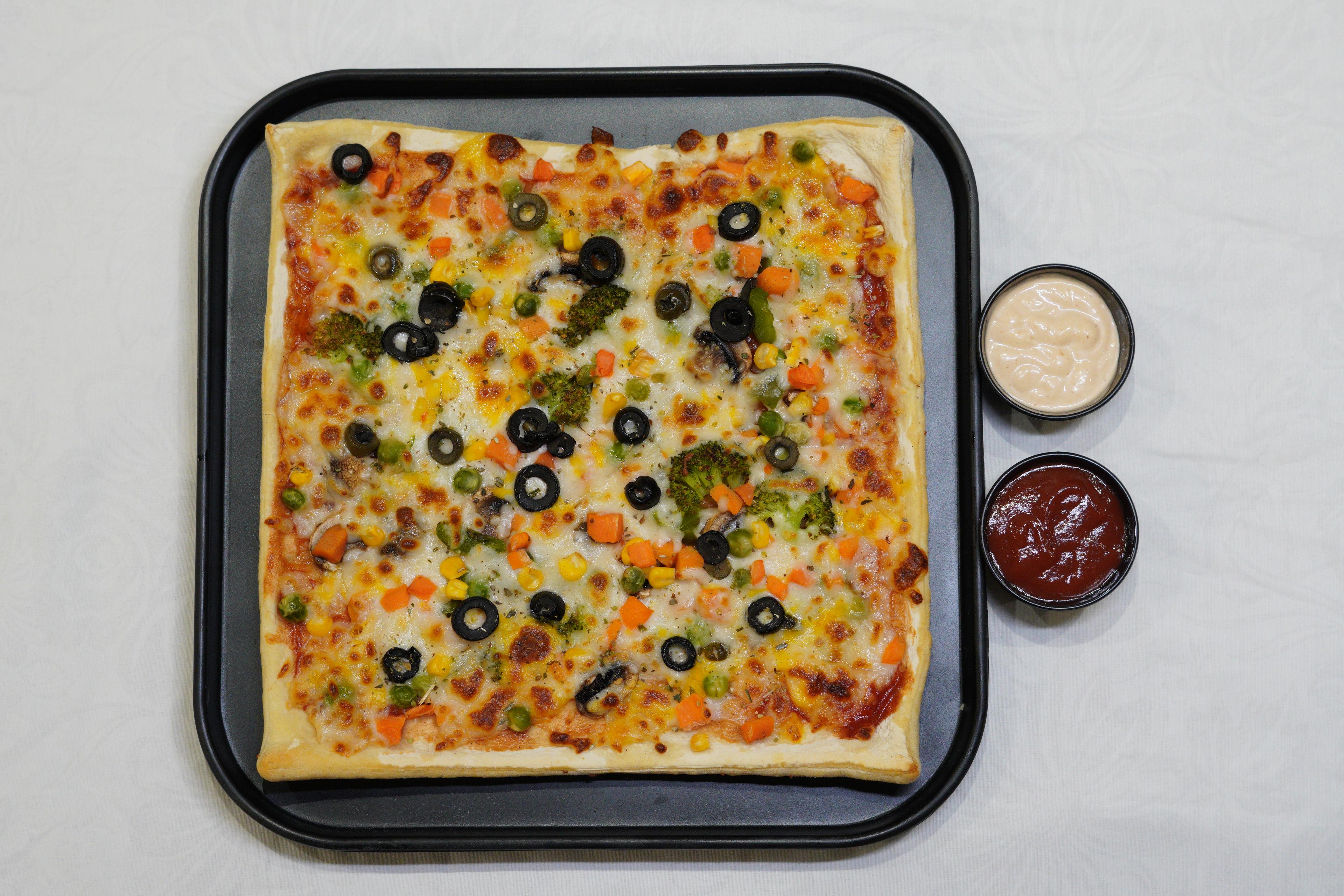 پیتزا سبزیجات