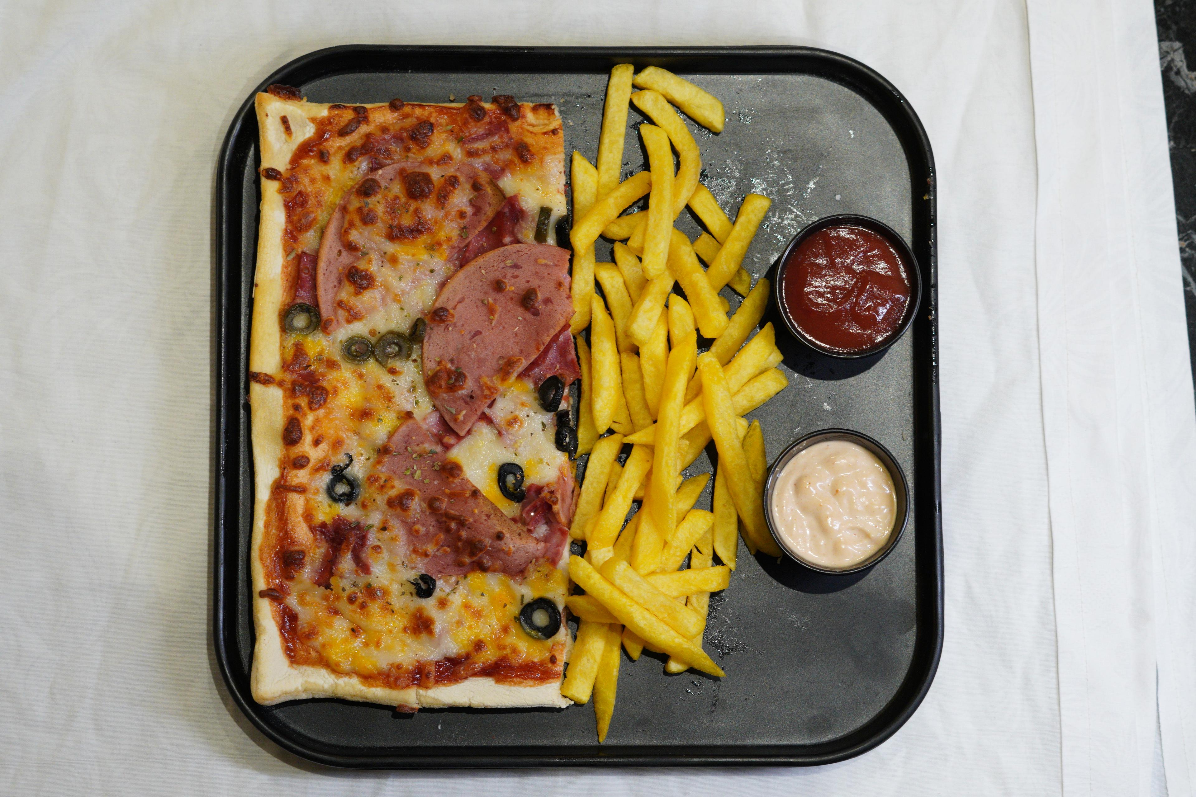 پیتزا پاتیس مخلوط